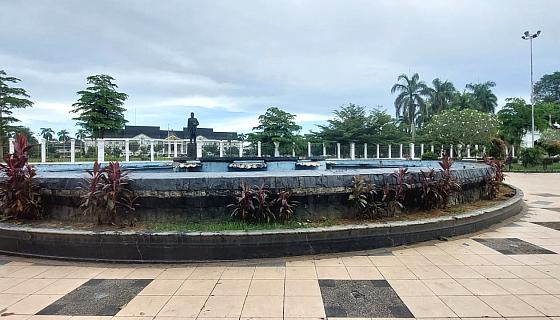 Kawasan Air Mancur Kantor Gubernur Jambi