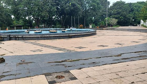 Kawasan Air Mancur Kantor Gubernur Jambi